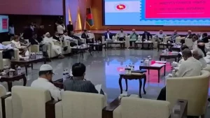 সংখ্যানুপাতিক পদ্ধতিতে নির্বাচনের মাধ্যমে একশত আসনের জাতীয় সংসদের উচ্চকক্ষ গঠনের সিদ্ধান্ত
